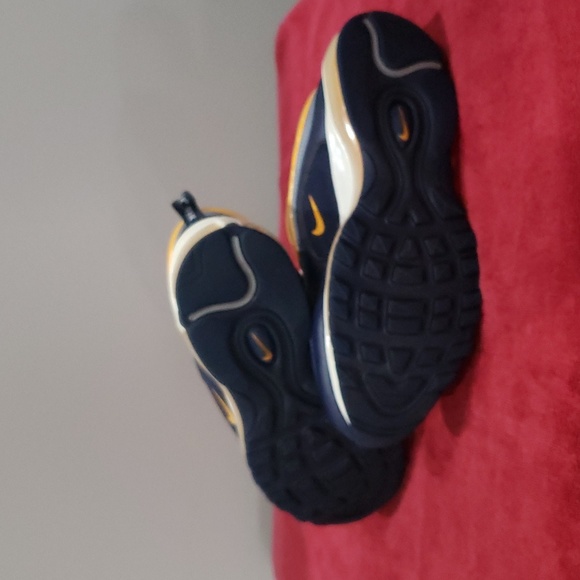 Nike Air Max 97 SE - Picture 6 of 8
